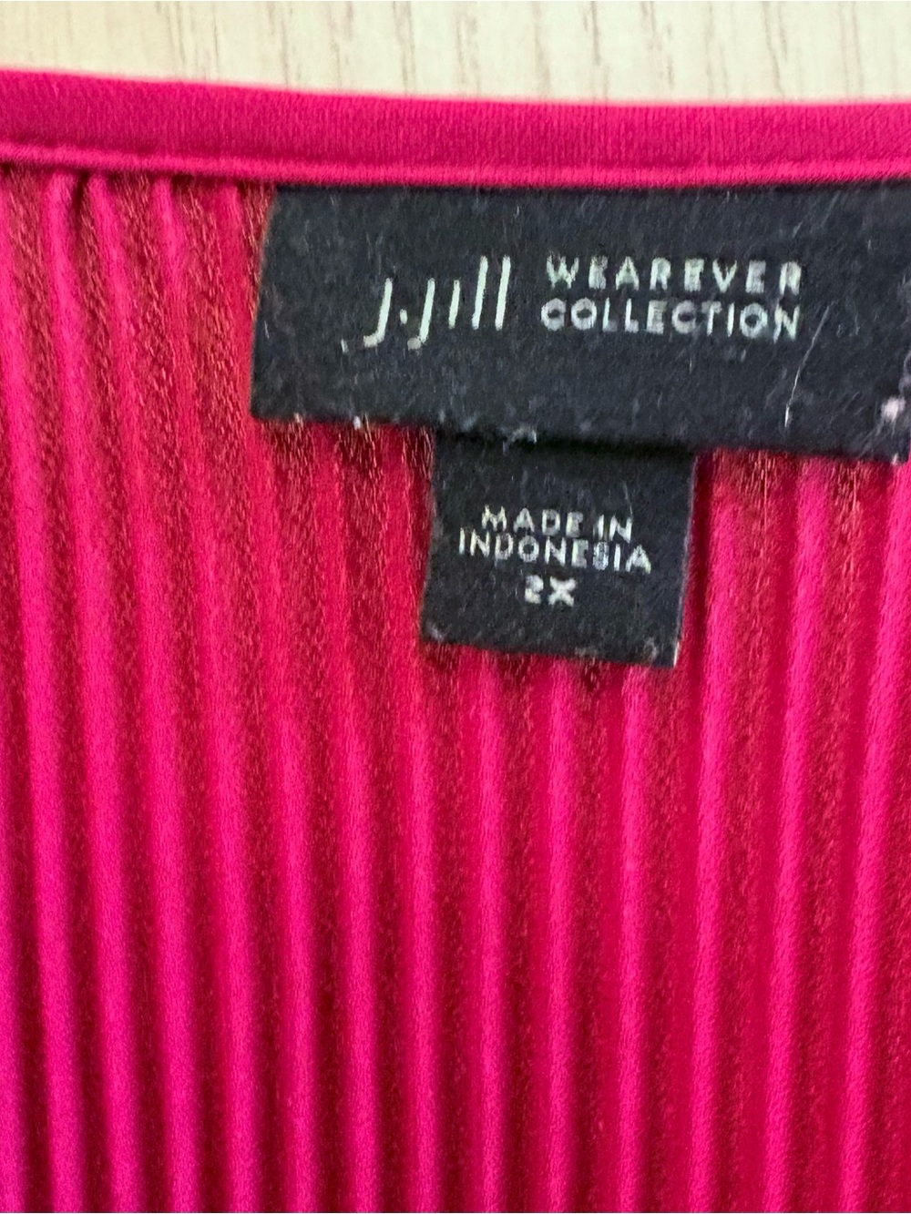 J. Jill Pleated V-Neck Tunic in Lovely Deep Rose - Picture 3 of 4